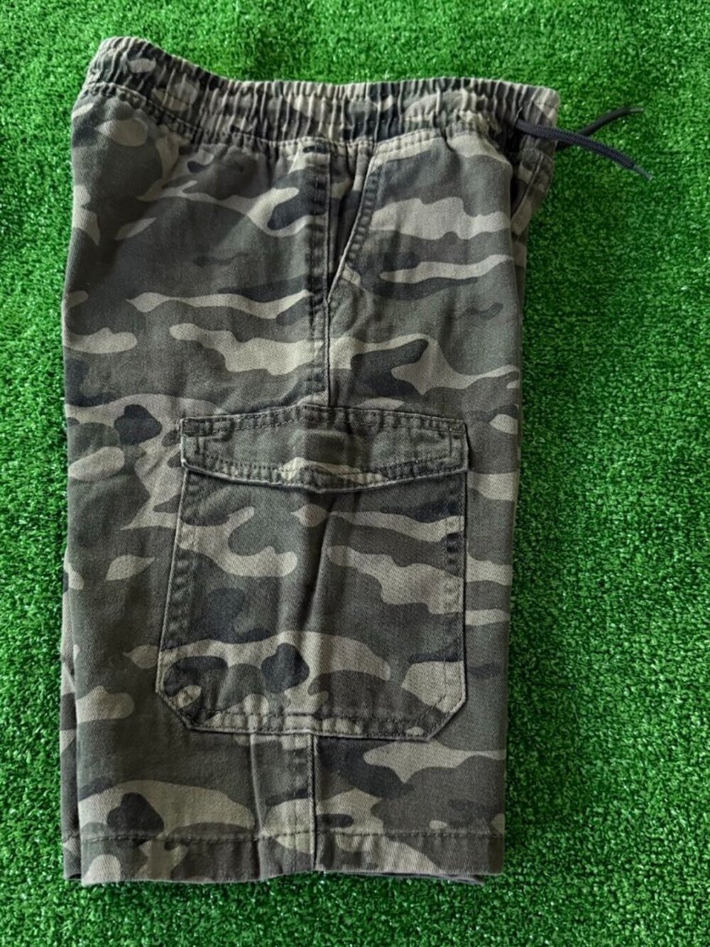 Street Rules Authentic Streetwear Boys Camouflage Cargo Shorts Size 8 Drawstring